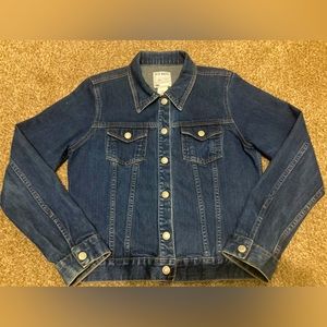 Old Navy ladies cropped jean jacket, size Medium - like new!